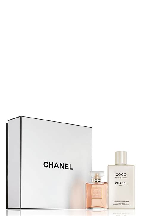 gift set chanel perfume|chanel mademoiselle gift set.